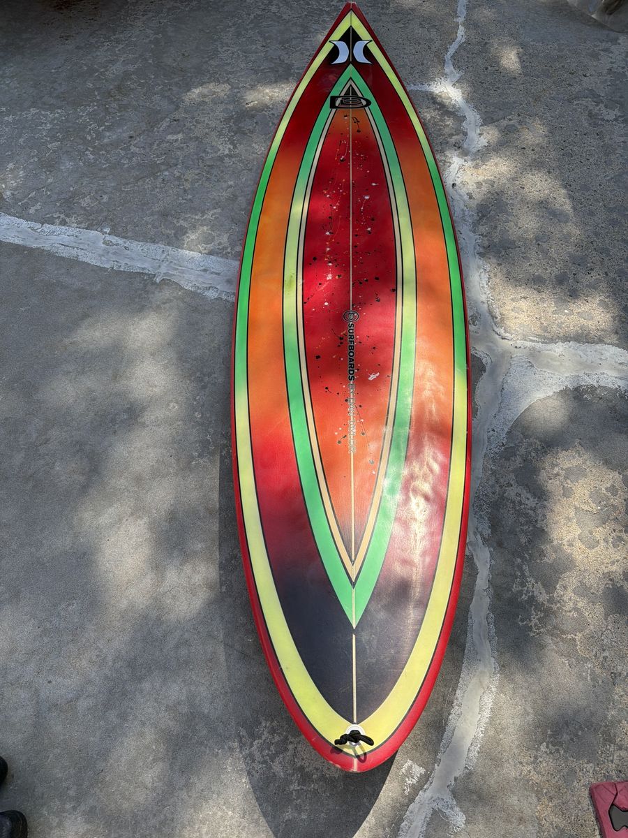 Dan Taylor surfboard Custom surfboard 6'10"