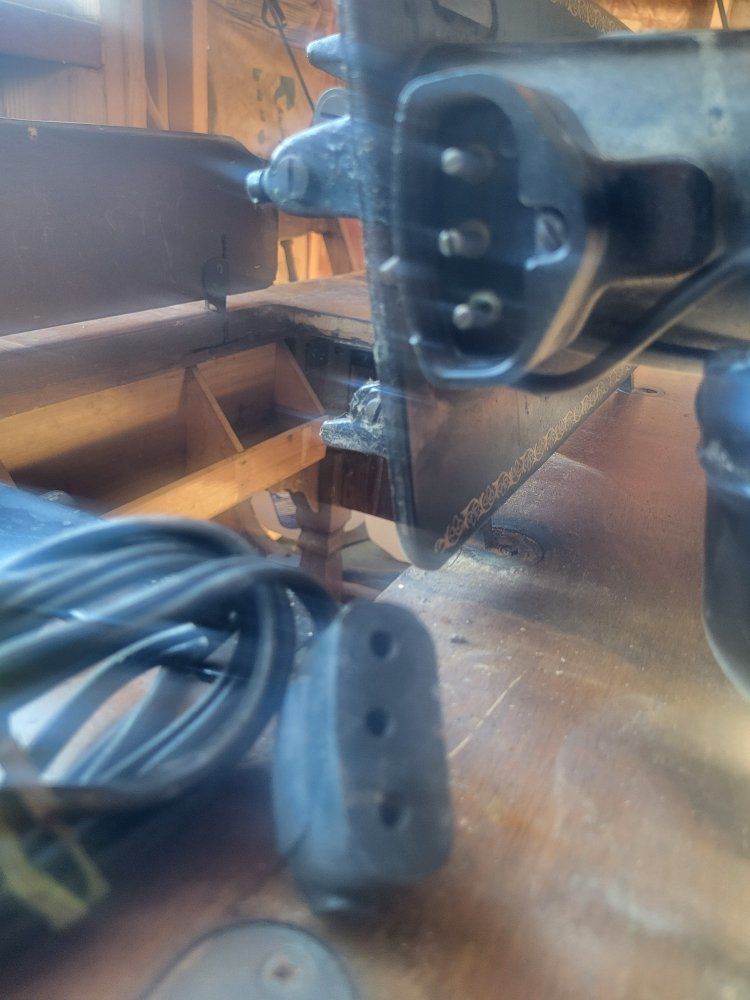 Main image 3