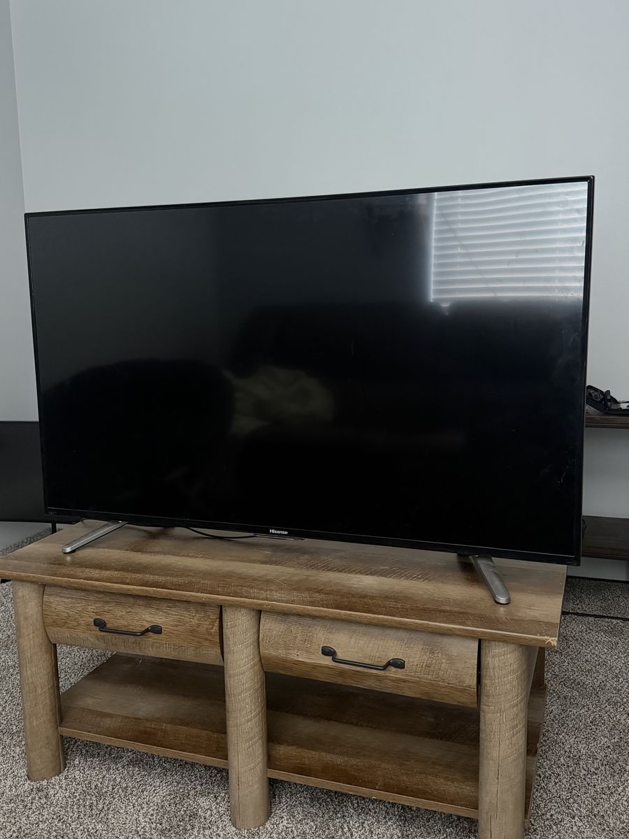 Hisense 50-inch LED Smart TV