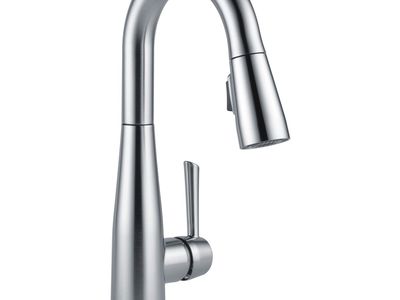 Delta stainless steal kitchen faucet