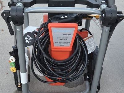 Husqvarna 2300psi 1.2-GPM Electric Pressure Washer