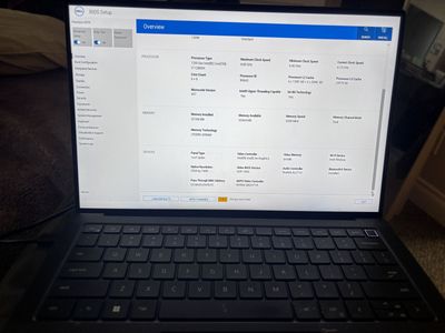 Dell Precision 5470 (Hinge Damage)