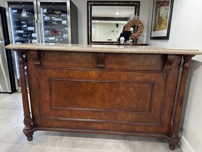 Solid Granite Home Bar with Wine Storage Insert – Excellent Condition