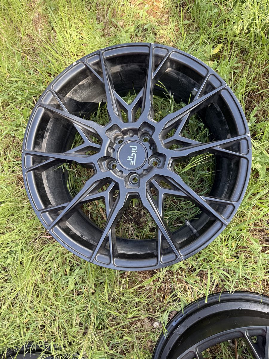 Audi rims 8.5x19 set of 4