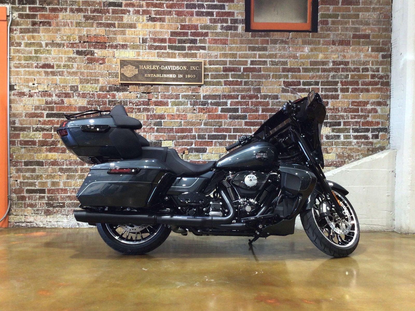 2026 HARLEY-DAVIDSON STREET GLIDE LIMITED FLHXL