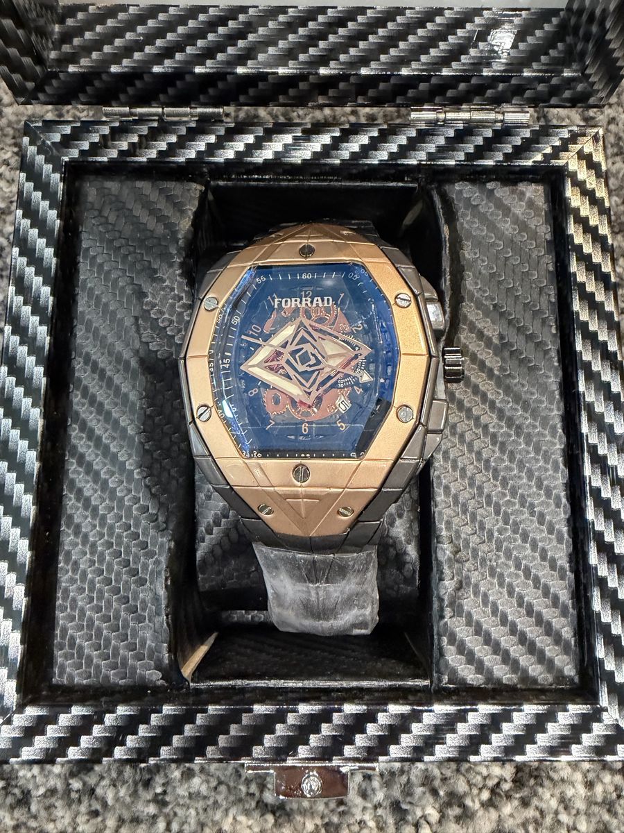 Forrad Luxury Fashion Watch Blue Dial Gold & Silver Tone Stainless Steel Quartz