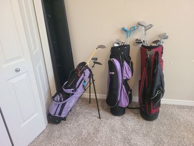RH ladies and a girls golf set, can add balls and tees