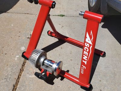 Ascent Fluid Bike Cycling trainer