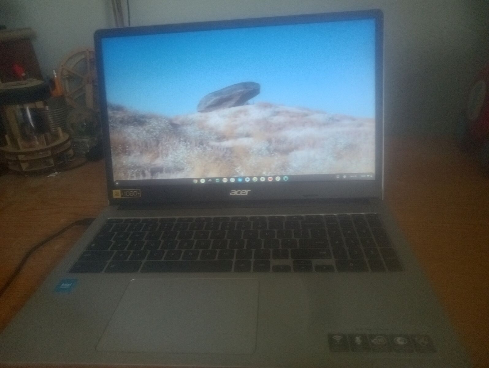 Acer Chromebook Laptop, slightly used like new