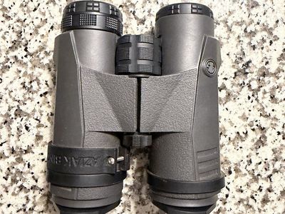 Sig Sauer Zulu 5 10x42 Binoculars w/ Aziak Bino Clamp - Excellent Condition
