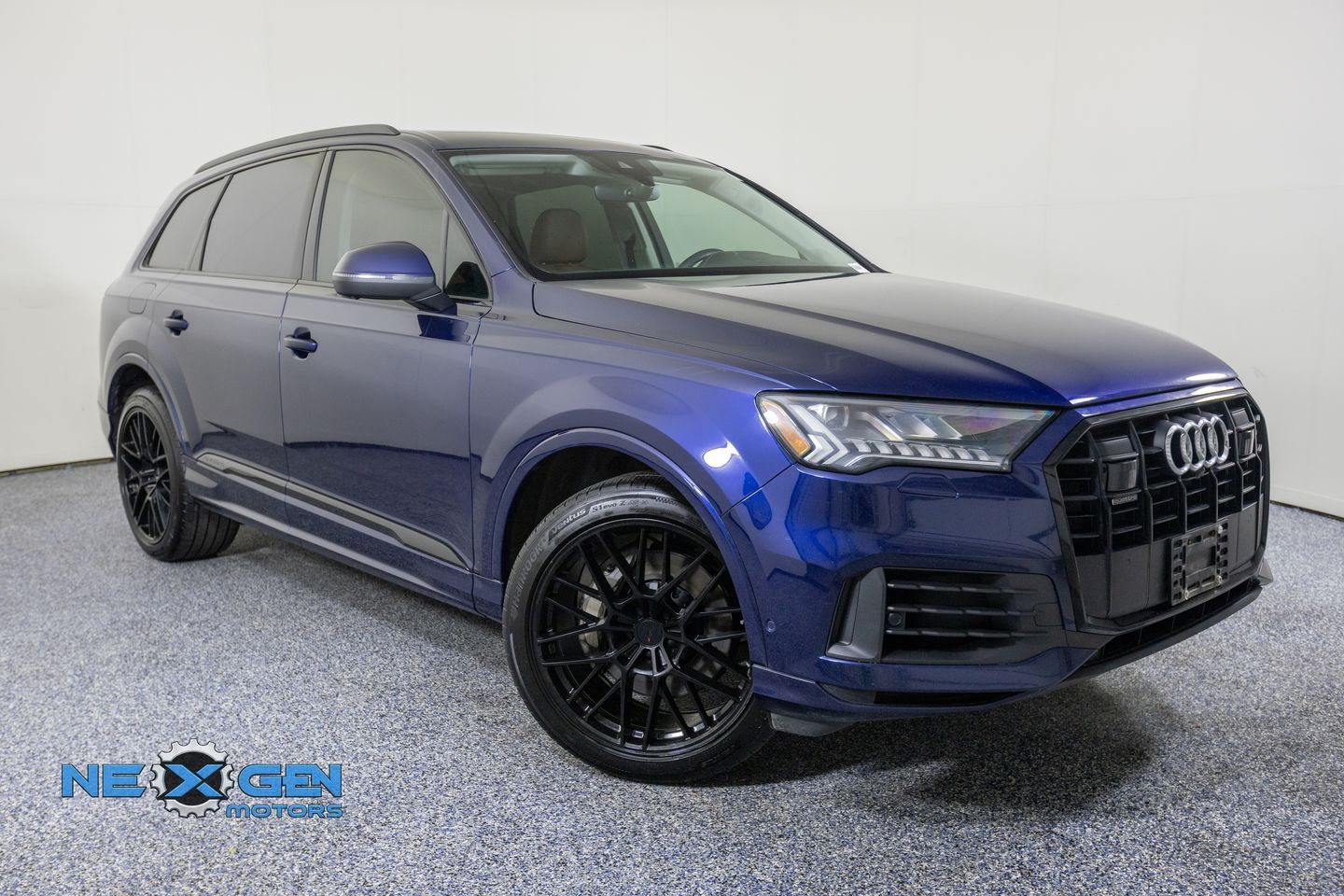 2023 Audi Q7 quattro Premium Plus 55 TFSI