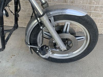 GL1000 front wheel / forks