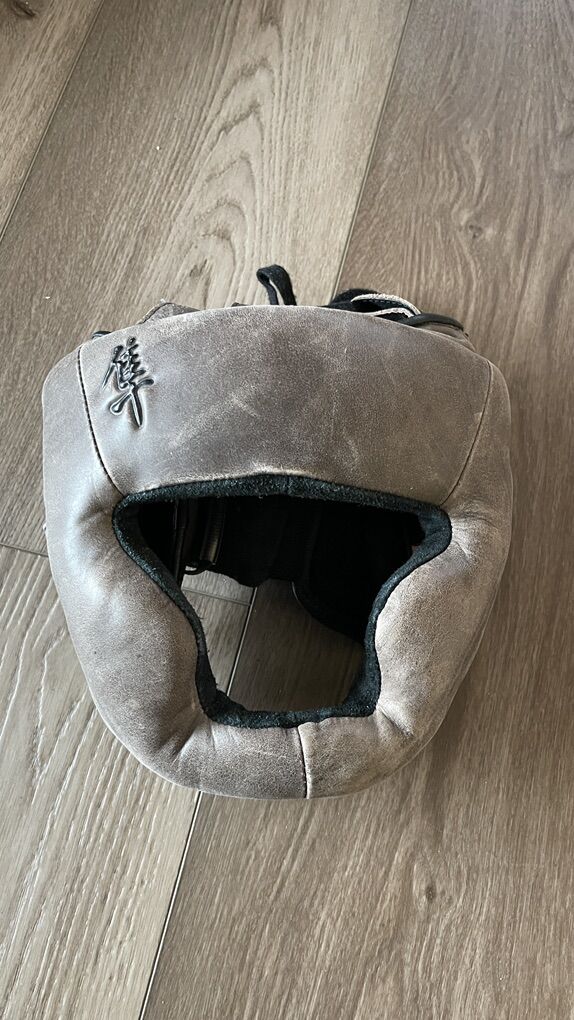 HAYABUSA Leather Boxing Headgear