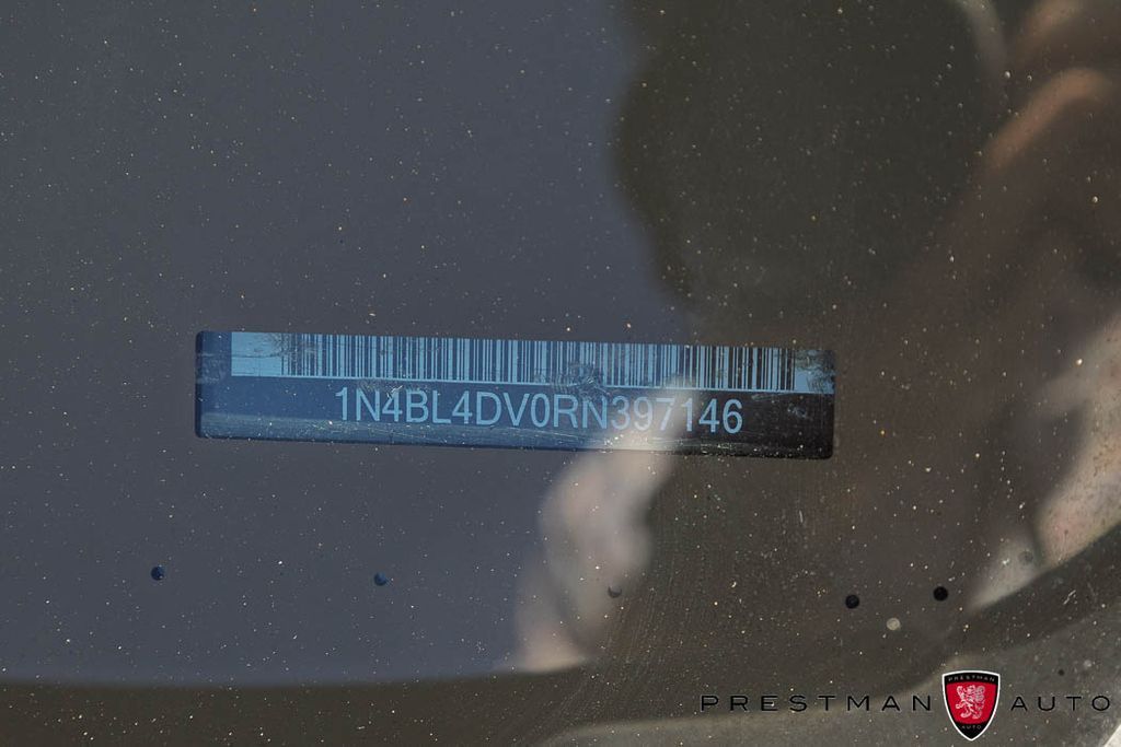 Main image 33