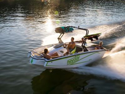 2017 Heyday Wake Boats WT-1