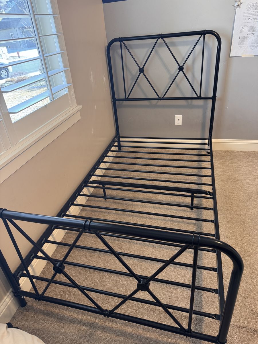 Twin Black Metal Bed Frame