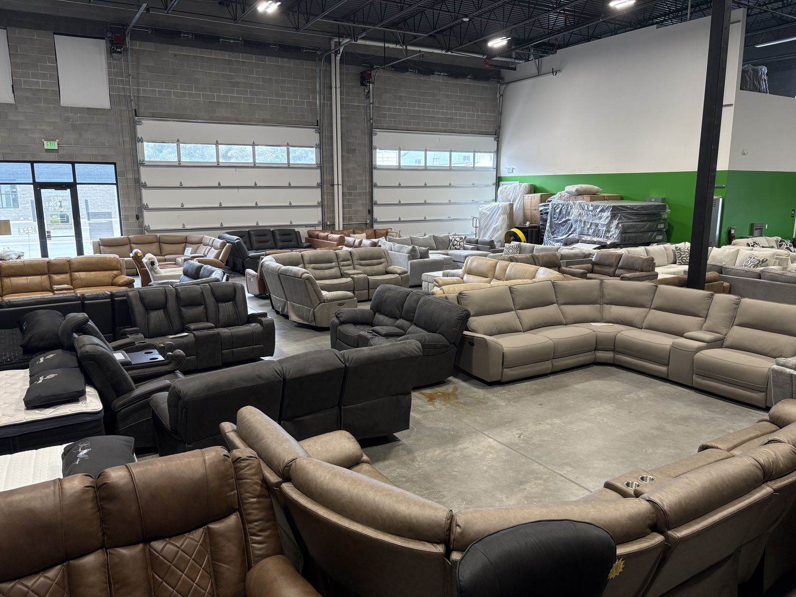 Overstock reclining couch warehouse