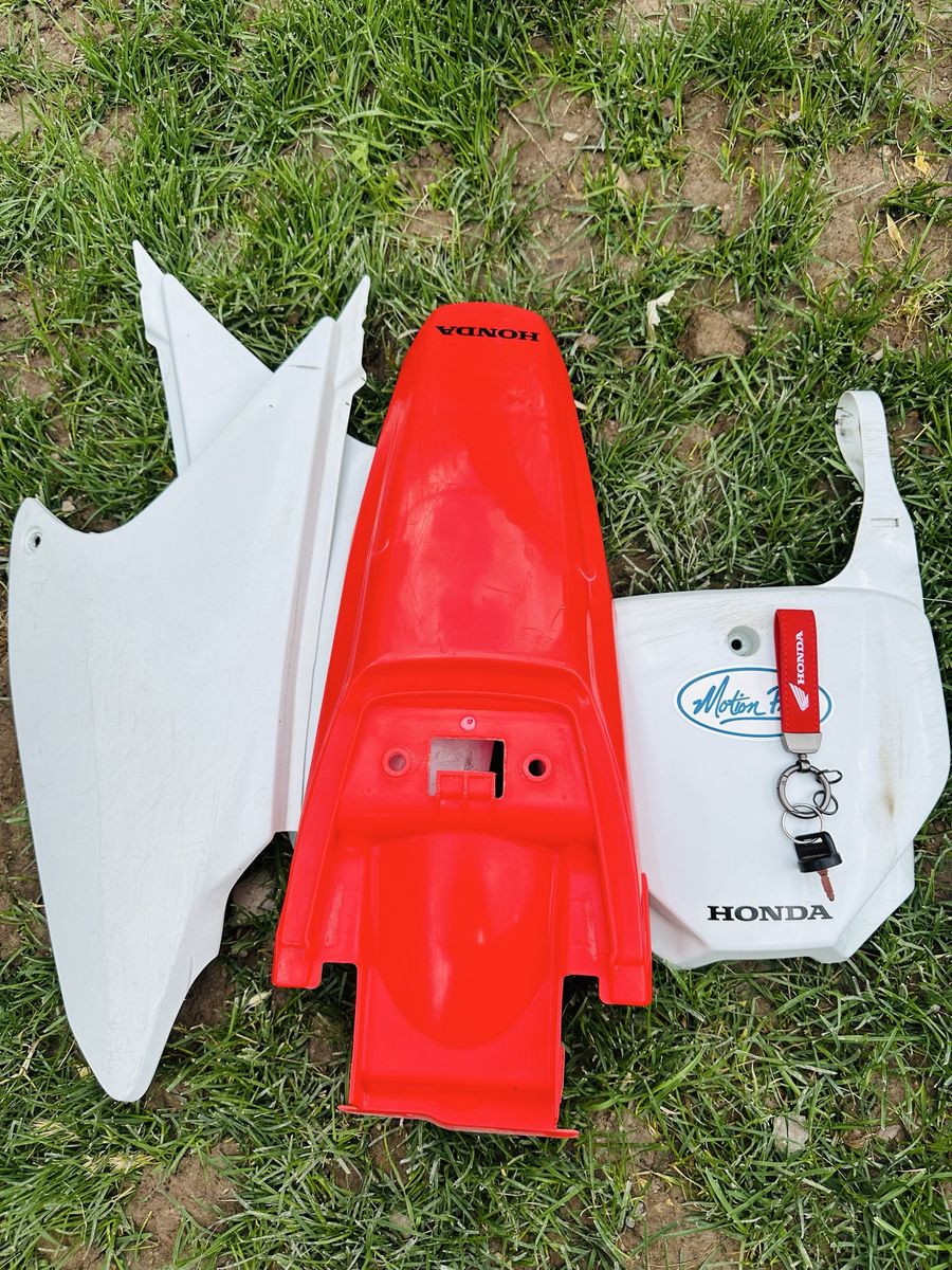 Main image 7