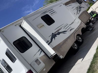 2003 Keystone Montana Big Sky 5th Wheel