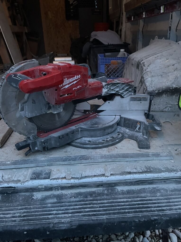 12 Miter Saw (tool only)
