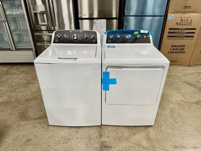 NEW GE TOP LOAD WASHER AND DRYER SET