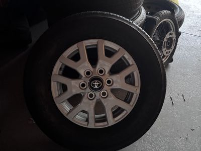 2025 Toyota Tacoma OEM Wheels & Tires – Like New – 200 Miles