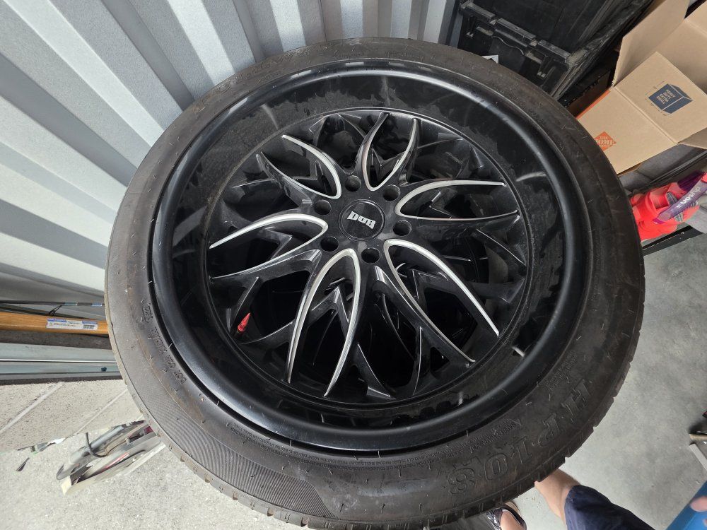 x4 DUB Wheels, and Tires 315/35R24