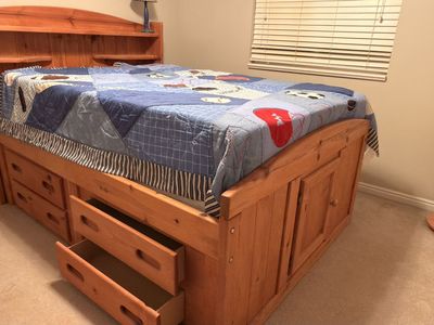 Bed with Storage Drawers