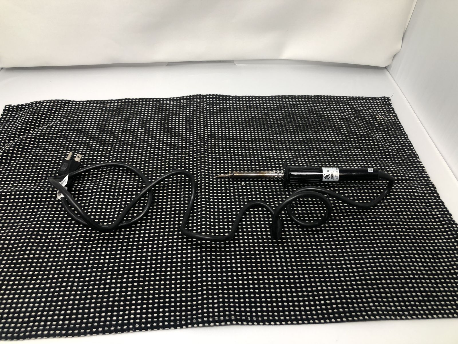 30W Pencil Tip Soldering Iron - 110V/120V - Great Working Condition