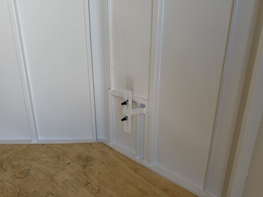 Main image 8