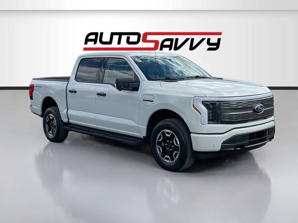 2023 Ford F-150 Lightning XLT