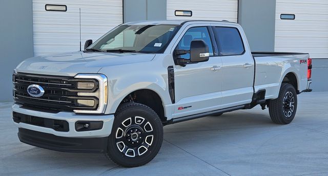 2026 Ford F-350 Super Duty Platinum