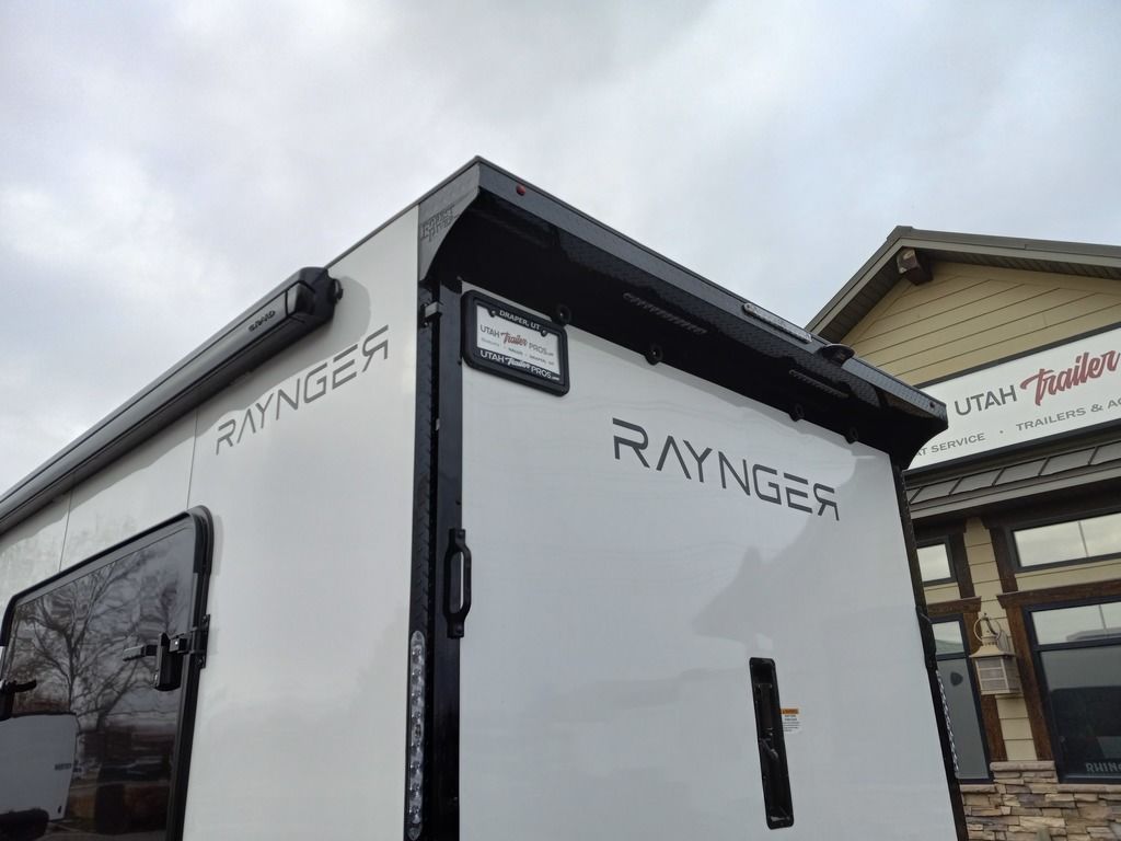 Main image 5