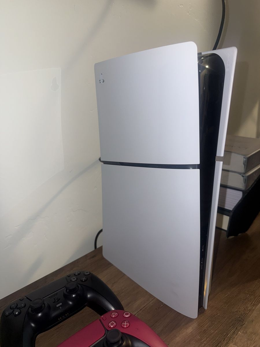 Ps5 with 3 controllers and games