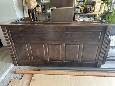 Receptionist desk w high balustrade