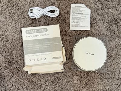 New White Wireless Charger w/ USB-C Cable & Manual - Pickup Lehi Near Holbrook Park