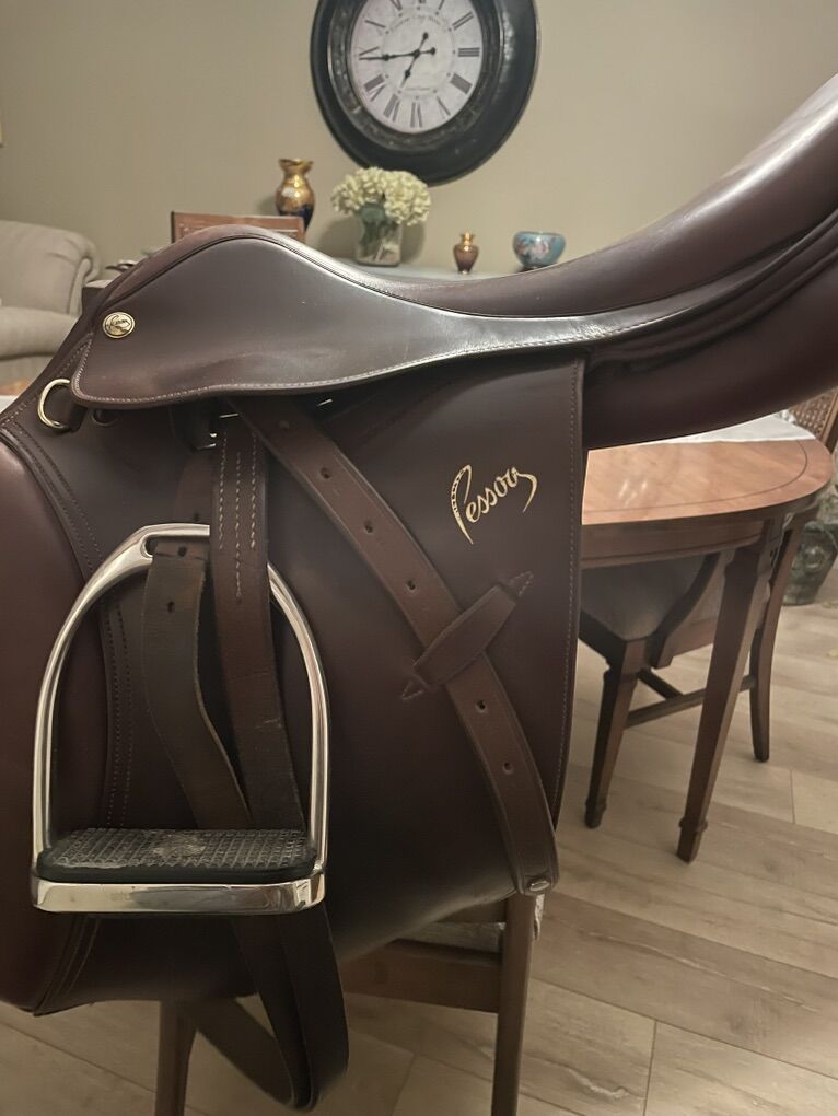 Pessoa Saddle