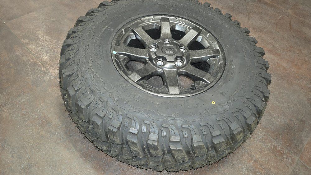 Polaris Xpedition spare tire.