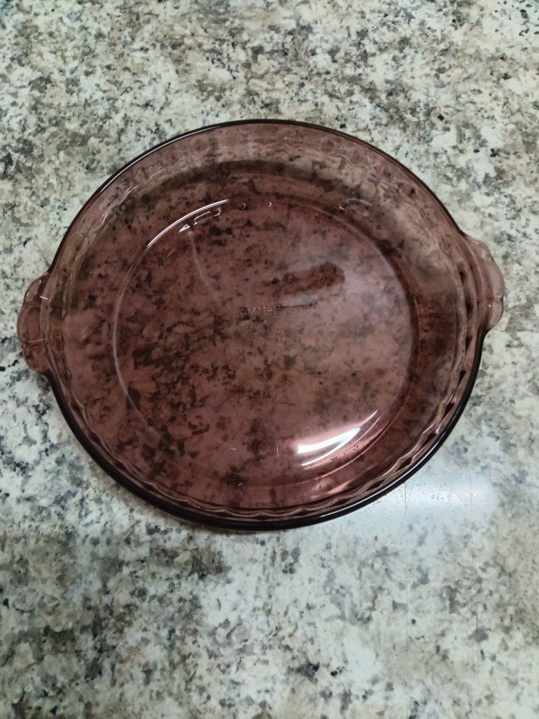Beautiful Pyrex USA 229 Cranberry Glass Pie Dish!
