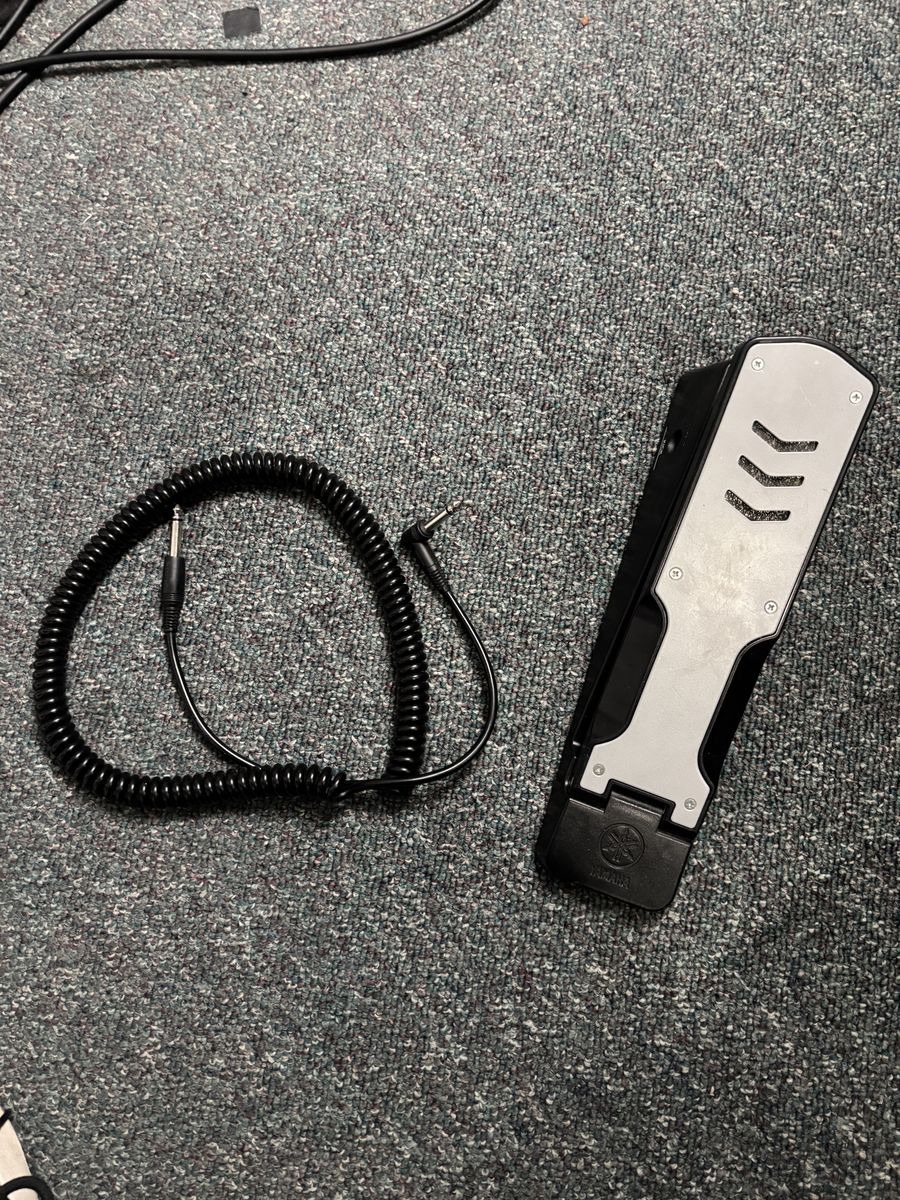 Main image 4