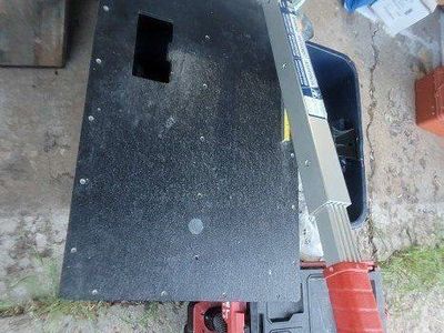 Industrial floor cutter With extendable, handle.\n In very good condition used maybe once.