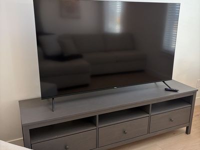 ROKU 65” TV Nearly New