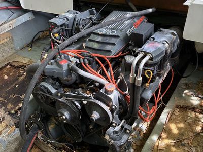 1992 Four Winns 200 Horizon 5.8 engine