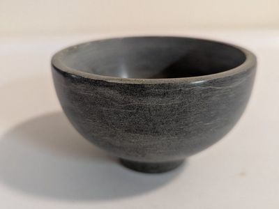 sm gray soapstone bowl