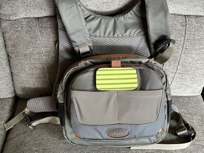 Fishpond Cross-Current Chest Pack
