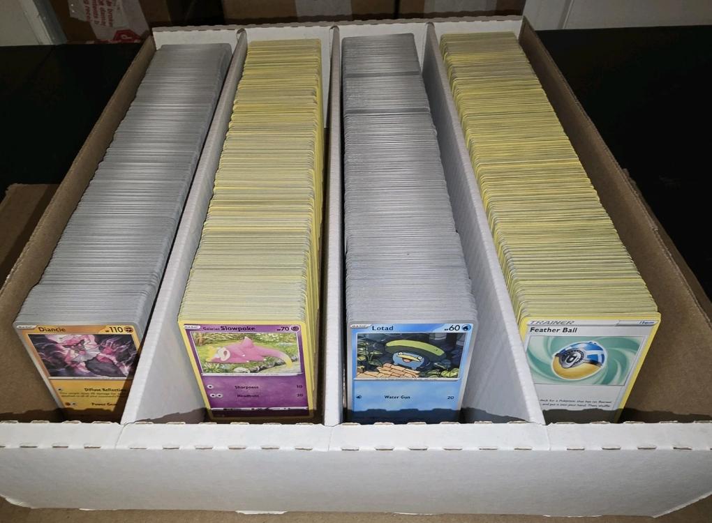 1000 Pokemon Cards