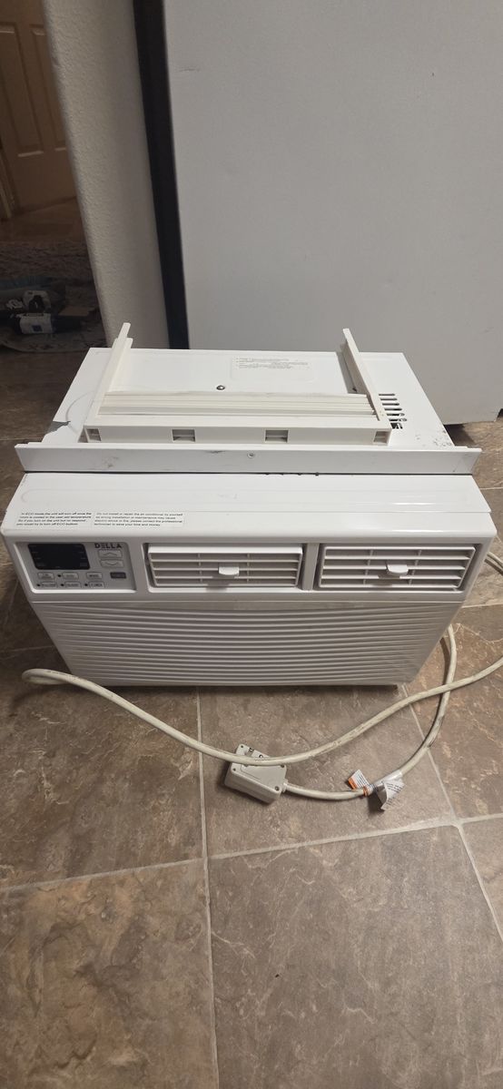Della window air conditioner