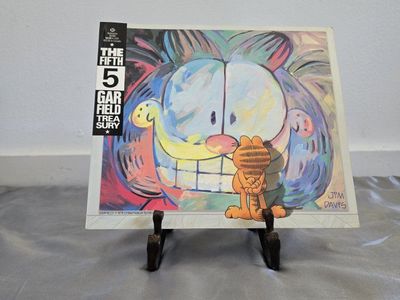 **1st Ed.** - The Fifth Garfield Treasury by Jim Davis, a vintage full-color comic strip collection