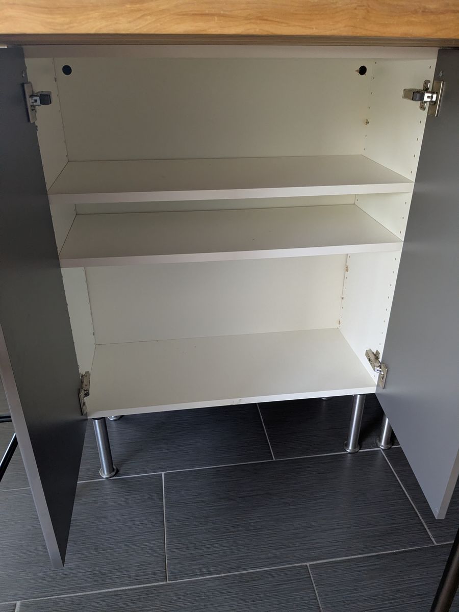 Main image 3
