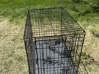 Small/Medium dog kennel
